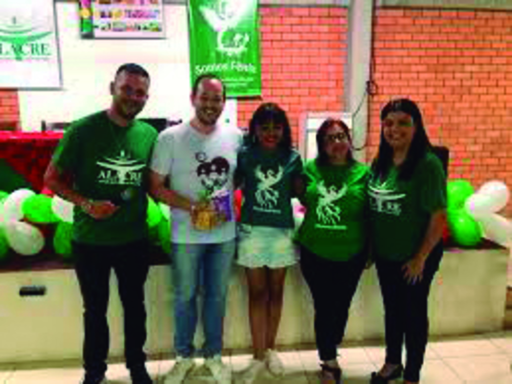 https://suitacdn.cloud-bricks.net/fotos/15790000/file/desktop/Grupo%20F%C3%AAnix.jpg?1748534851