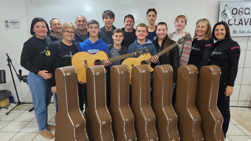 Orquestra Clave de Sol investe em novos instrumentos para aperfeiçoar qualidade das apresentações