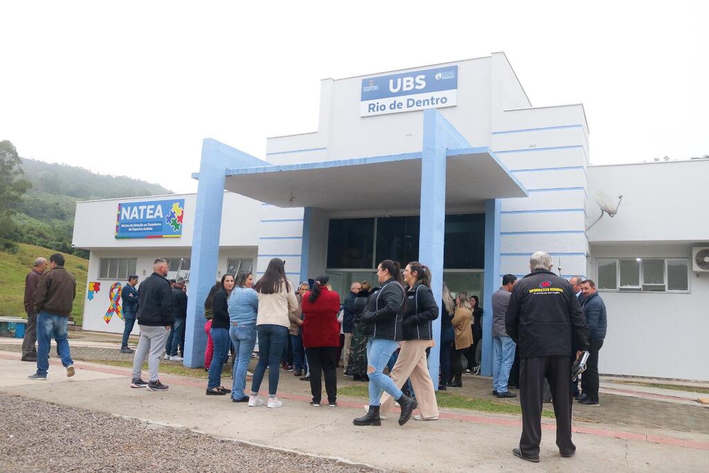 PREFEITURA DE MAMPITUBA INAUGURA UNIDADE BÁSICA DE SAÚDE  E NÚCLEO DE ATENDIMENTO AO AUTISTA EM RIO DE DENTRO