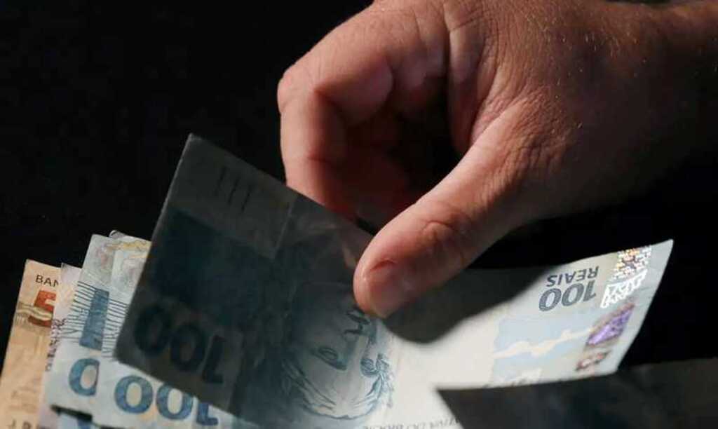 Juro do consignado para setor privado sobe para 59,1% ao ano em abril