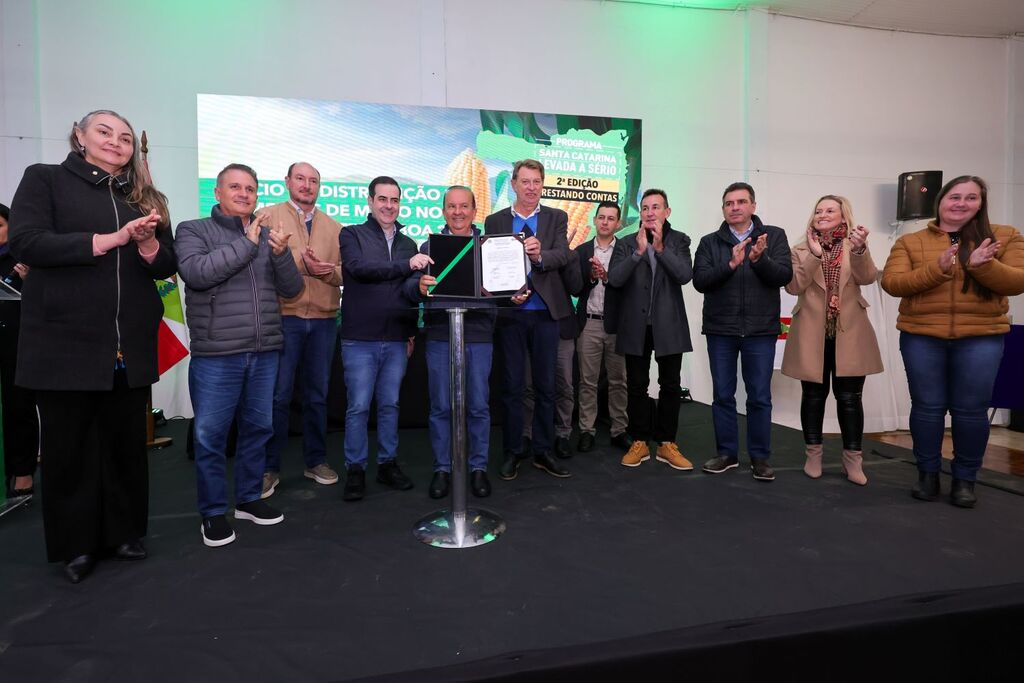 Santa Catarina amplia apoio à agricultura familiar com sementes de milho de alta qualidade