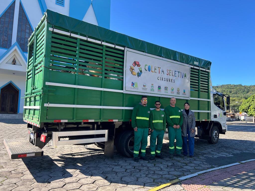 Coleta seletiva ganha reforço com novo caminhão e nova rota em Siderópolis