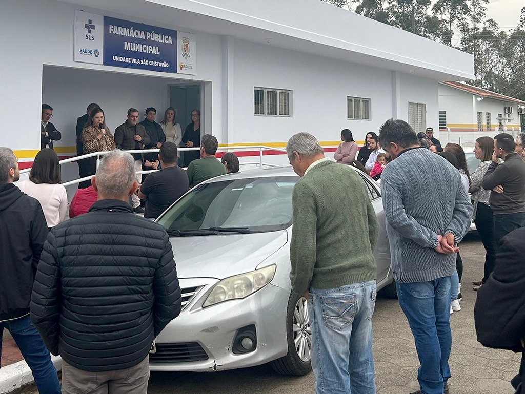 SANTA ROSA DO SUL LEVA FARMÁCIA MUNICIPAL ATÉ A COMUNIDADE DE VILA SÃO CRISTÓVÃO