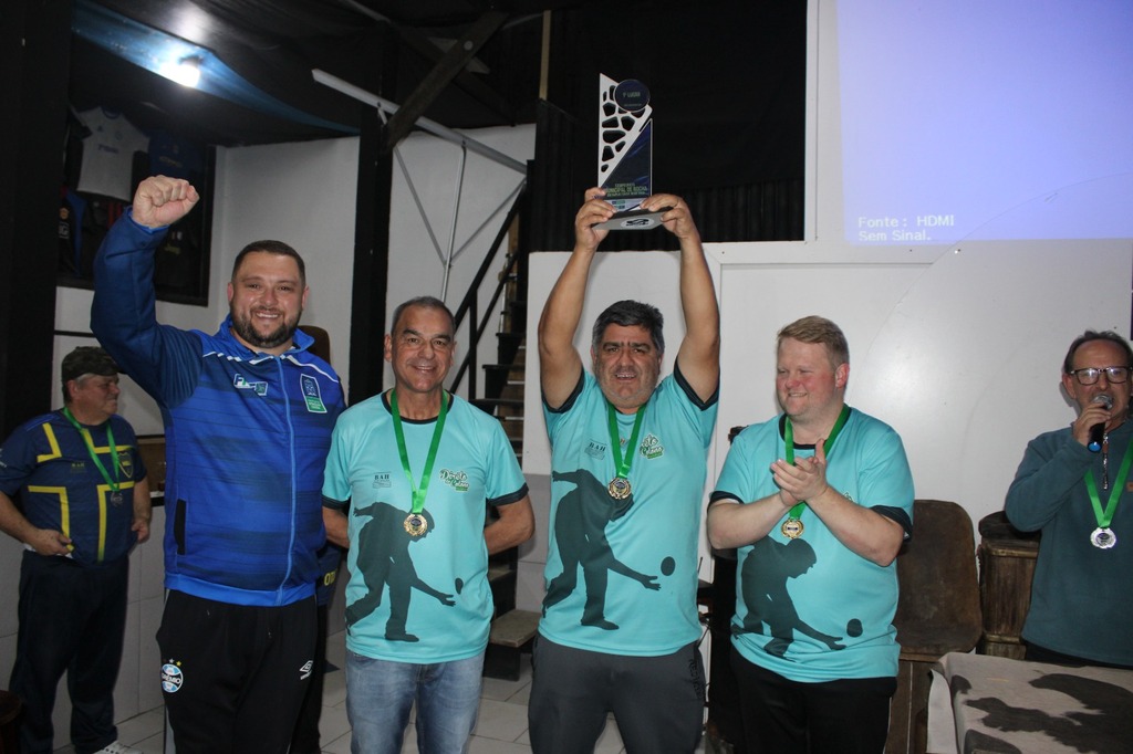  Direto do Colono conquista o título da Chave Ouro no Campeonato Municipal de Bocha em Otacílio Costa