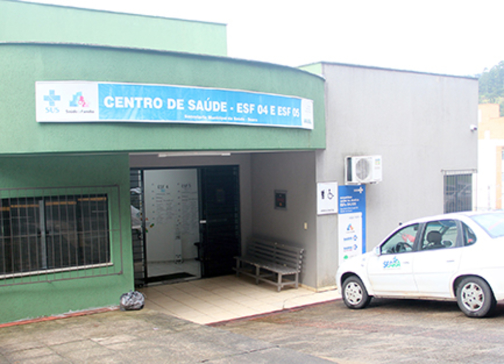 Postos e pronto-socorro hospitalar com grande procura