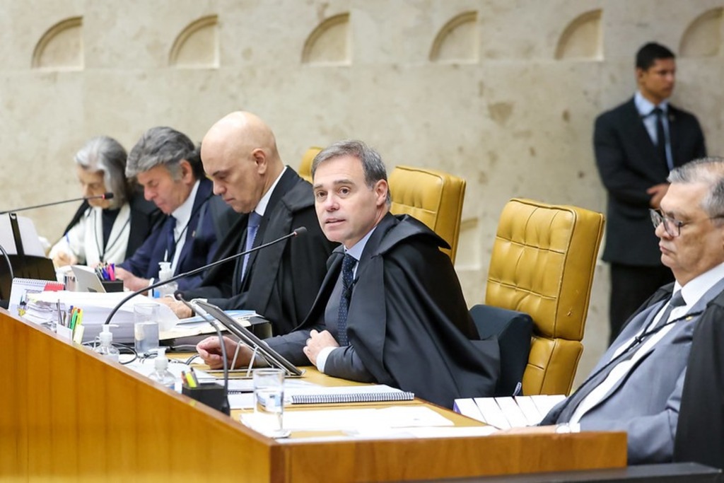 STF retoma julgamento sobre responsabilidade das redes na próxima quarta