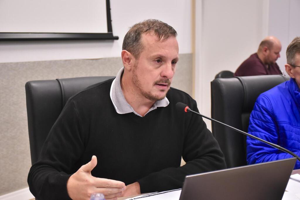Projeto altera lei sobre proibição de consumo de bebidas em vias públicas