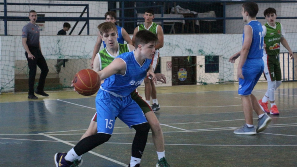 Canoinhas sedia etapa seletiva dos Jesc; mais de 80 escolas participam da competição que acontece também em Três Barras e Porto União