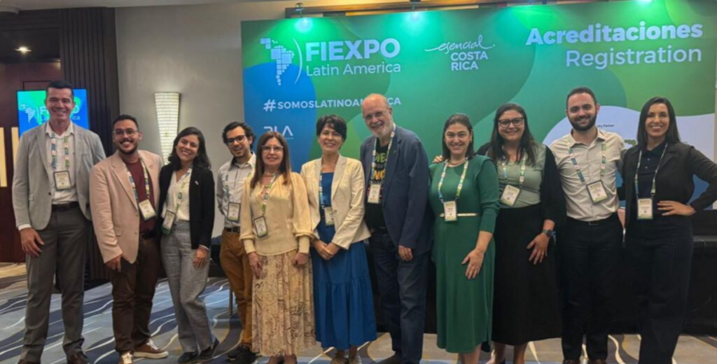 Joinville promove turismo de negócios na Fiexpo Latin America 2025, na Costa Rica