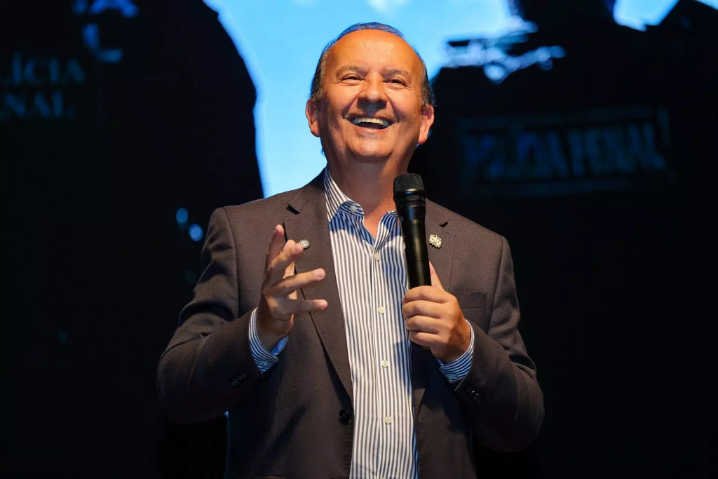 Aprovação de Jorginho Mello chega a 77% entre catarinenses, mostra pesquisa