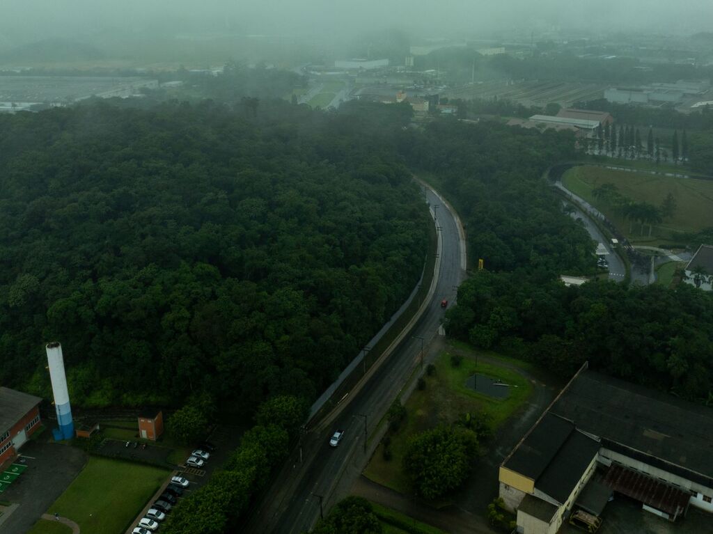 Governo do Estado assina termo de cooperação para duplicação da Rua Dona Francisca em Joinville