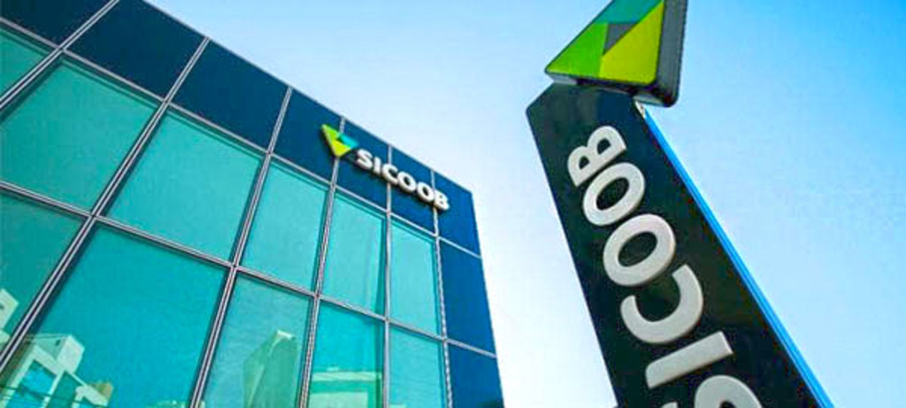 Sicoob simplifica pagamentos e recebimentos com nova funcionalidade do Pix Automático