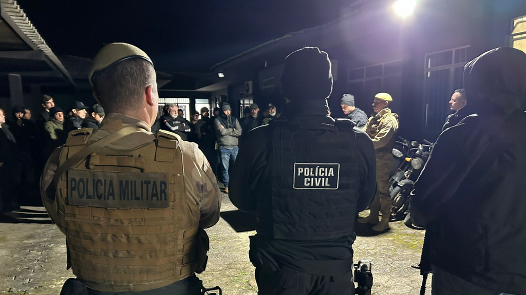 Operação Nó Górdio: Polícias Civil e Militar miram núcleo de facção criminosa em Imbituba
