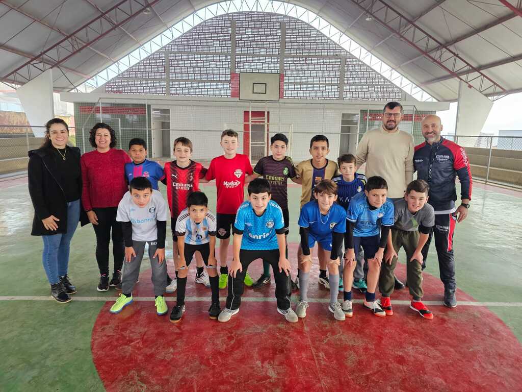 Projeto de Escolinha de Futsal tem início em Bocaina do Sul com foco em inclusão, disciplina e formação cidadã