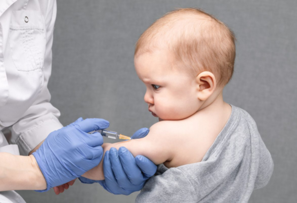 Canoinhense de três anos é transferida para Brusque com Influenza A