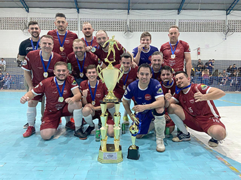  - De Várzea campeão da Ouro