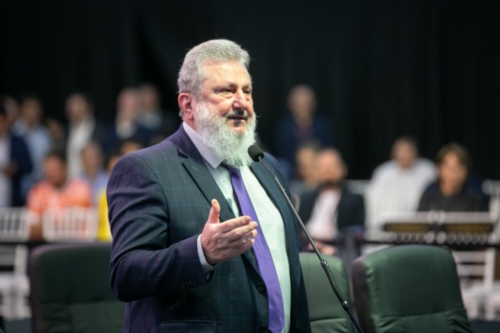 Padre Pedro assume presidência da Assembleia Legislativa por 13 dias