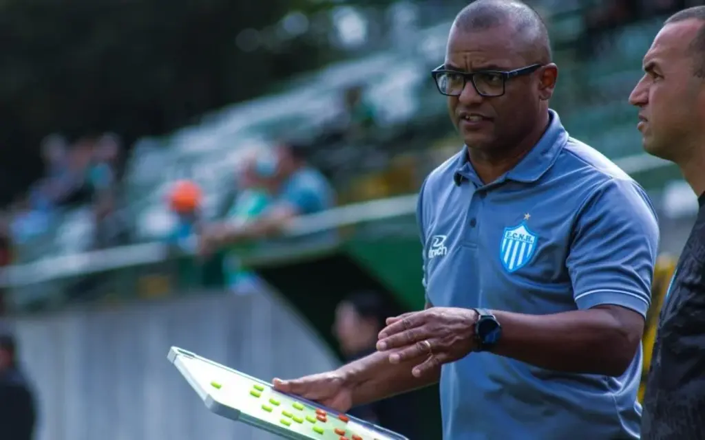 Daniel Franco é demitido do Novo Hamburgo
