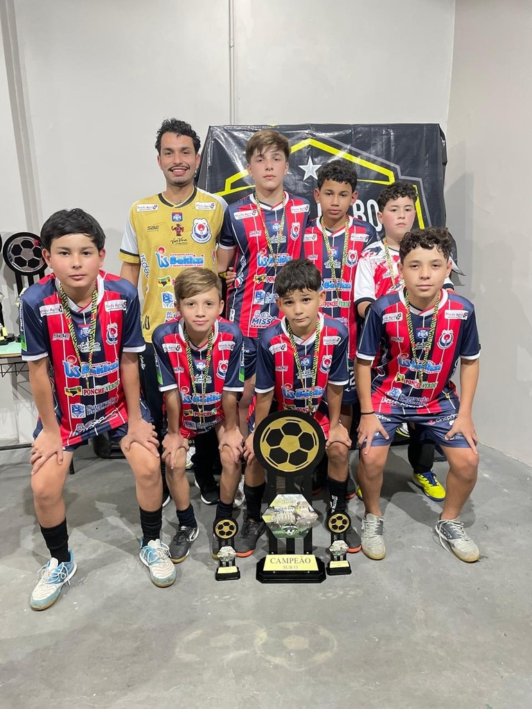 Uruguaianense Sub-13 é campeã da Copa Craques da Bola