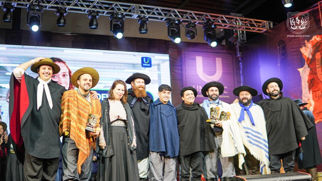 “Poncho Miliquero” é a campeã da 31ª Sapecada da Canção Nativa