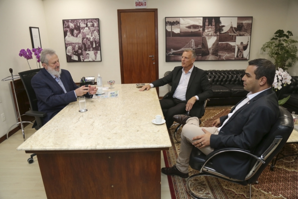 Presidente da Assembleia recebe superintendentes da Pesca e do Trabalho