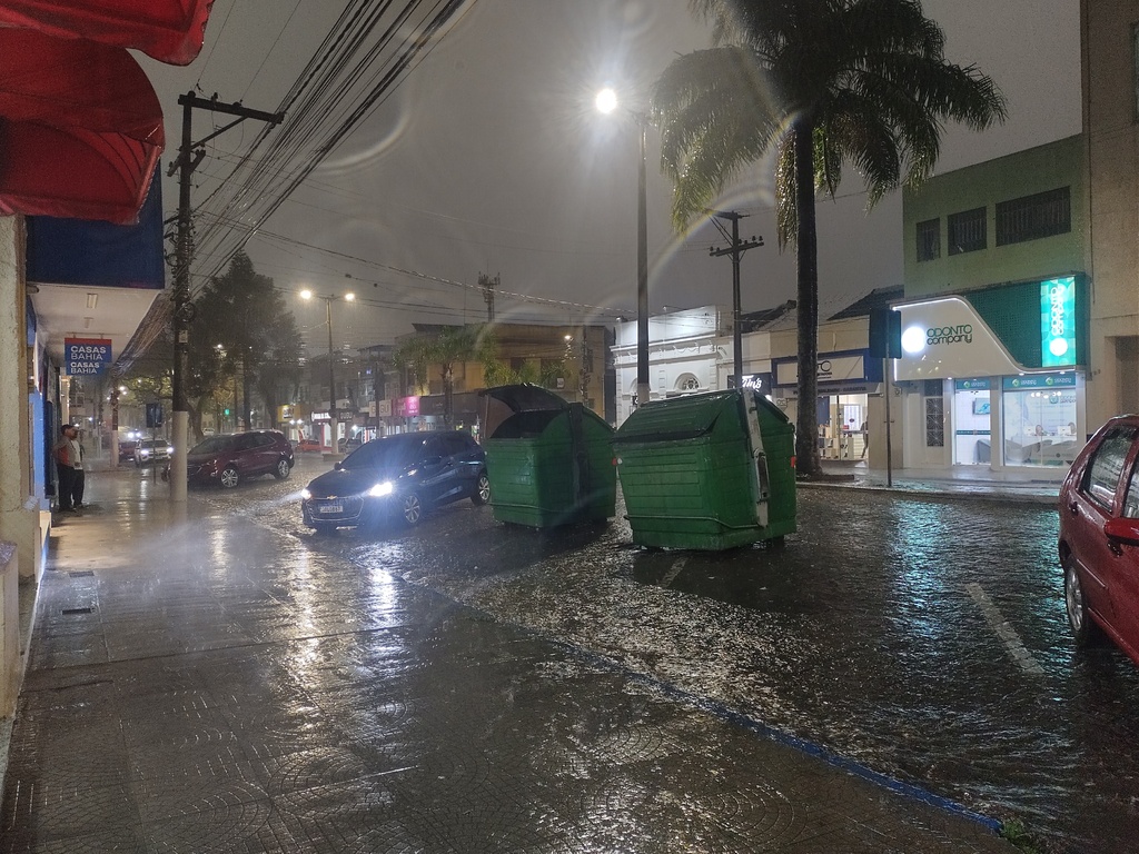 Chuva intensa nesta terça pode causar alagamentos