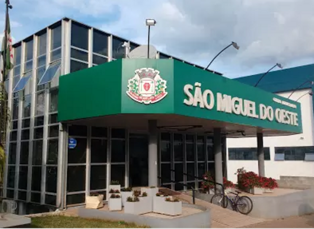 Prefeitura de São Miguel do Oeste decreta ponto facultativo na sexta-feira