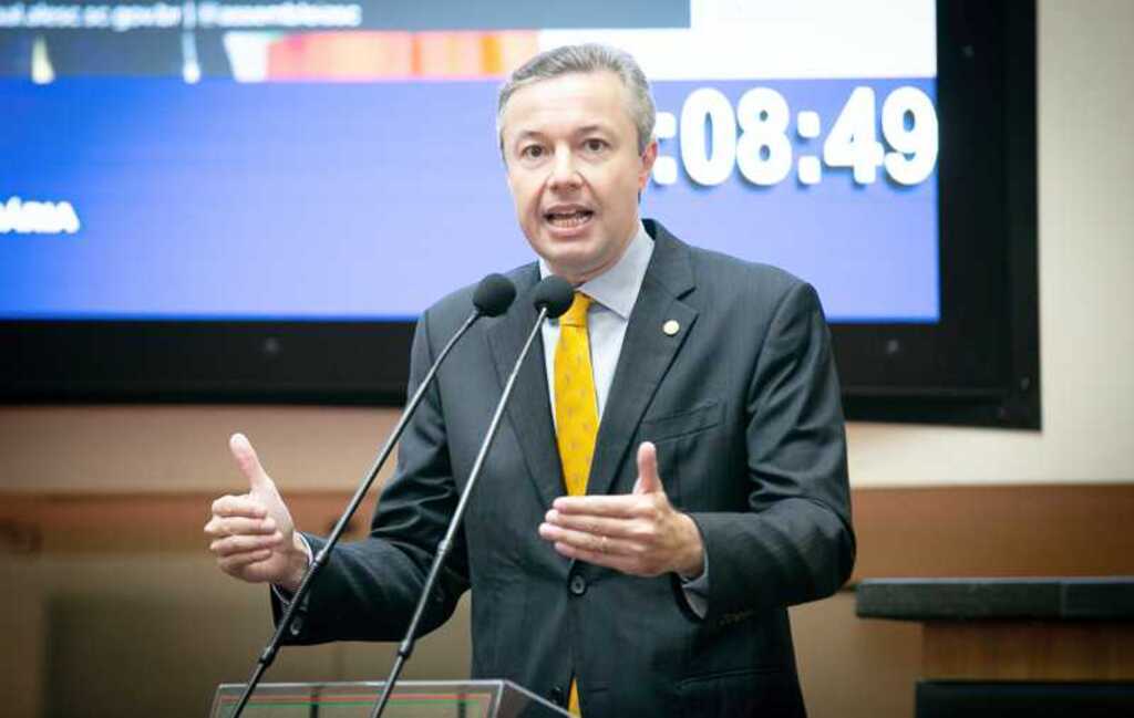 O Estado é responsável por endividamento de candidatos ao “Universidade Gratuita”