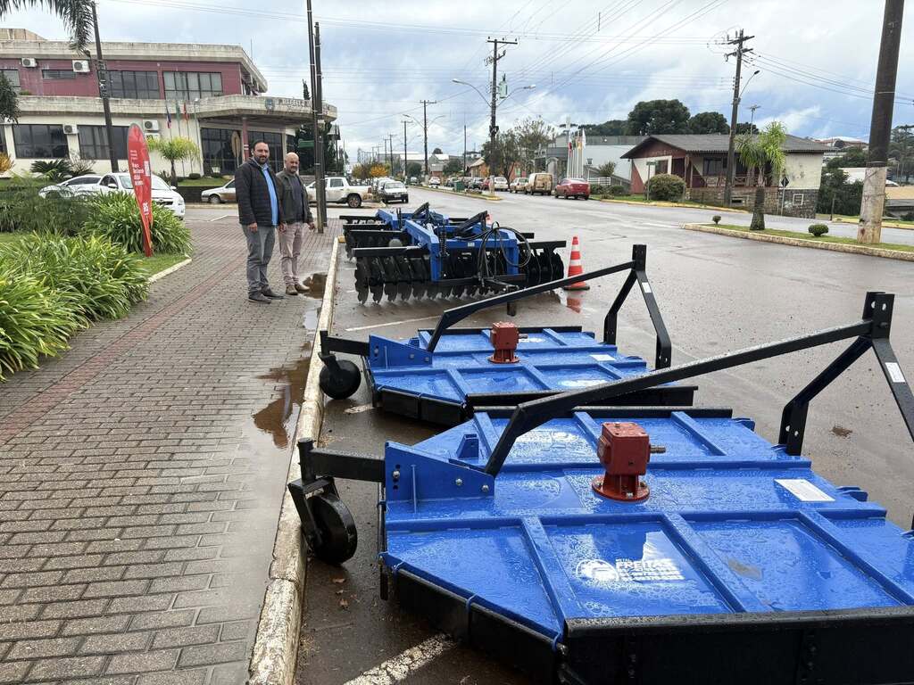 Secretaria de Agricultura e Meio Ambiente Recebe Novos Equipamentos Agrícolas