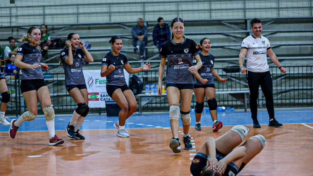 Imagem Redes Sociais / Rodolfo May - Estudantes de Imbituba brilham no JESC e avançam para fase estadual em Blumenau