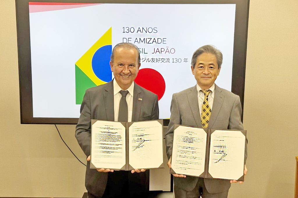 Santa Catarina e Japão assinam carta de intenções para ampliar exportação de grãos e desenvolver infraestrutura logística