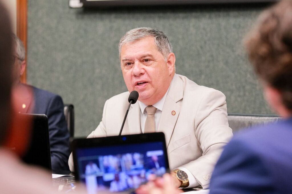 Mário Motta alerta para desigualdades de leitos de UTI