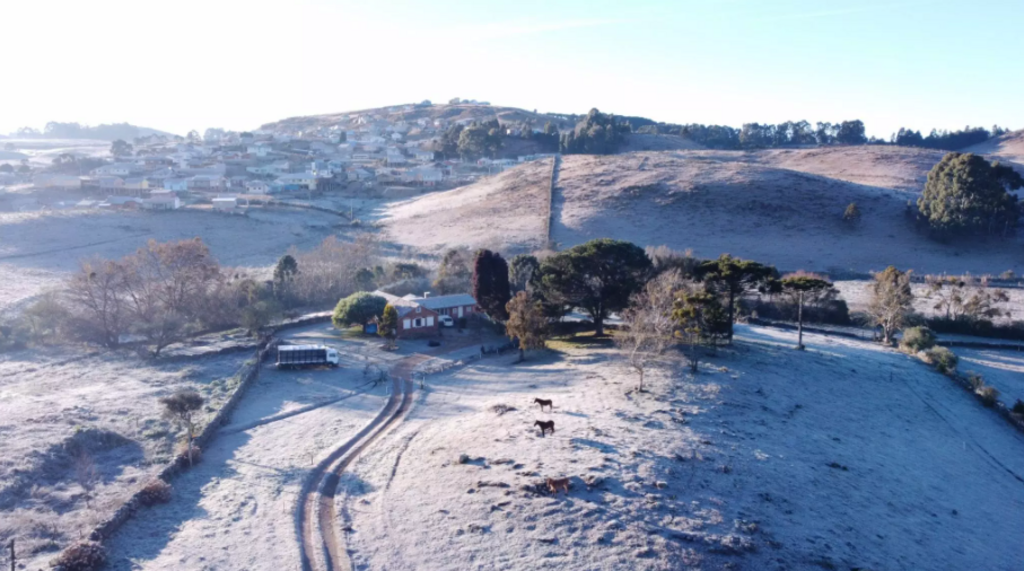 Frio típico, geadas e neve: o que esperar do inverno 2025 em Santa Catarina