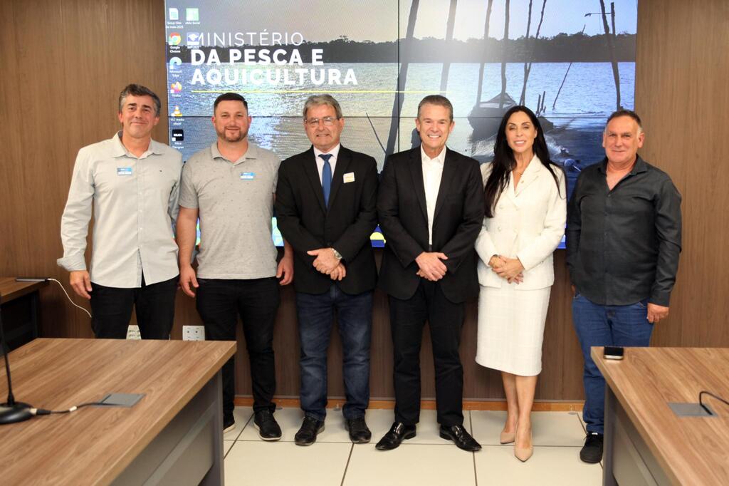 DEPUTADA GEOVANIA DE SÁ AVANÇA EM BRASÍLIA COM PROJETO PARA MOLHES EM PASSO DE TORRES