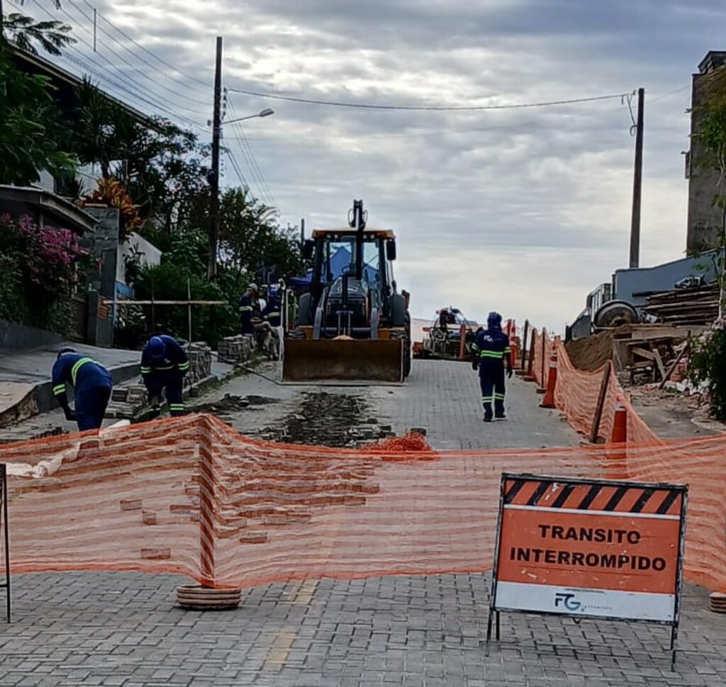 Águas de São Francisco do sul avança com obras de esgotamento sanitário no bairro Itaguaçu