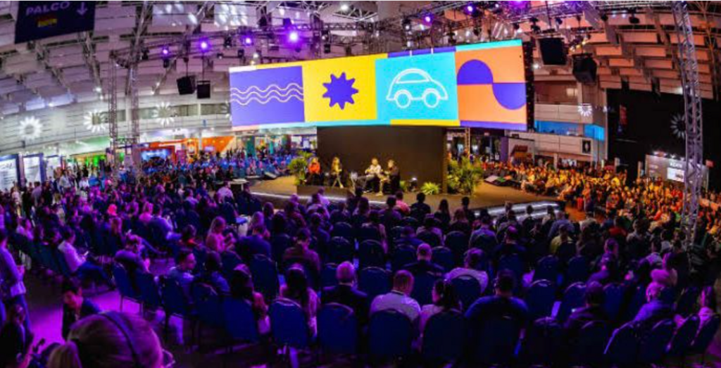Joinville apresenta destaques em inovação, educação e sustentabilidade no Summit Cidades 2025