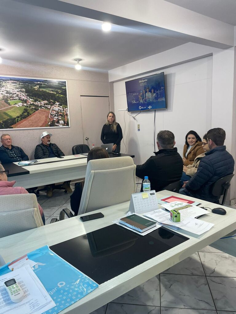 Consultora regional do SEBRAE visitou Celso Ramos
