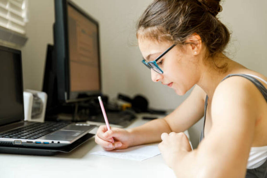 Inscrições para o 2º semestre de bolsas do Prouni começam segunda-feira