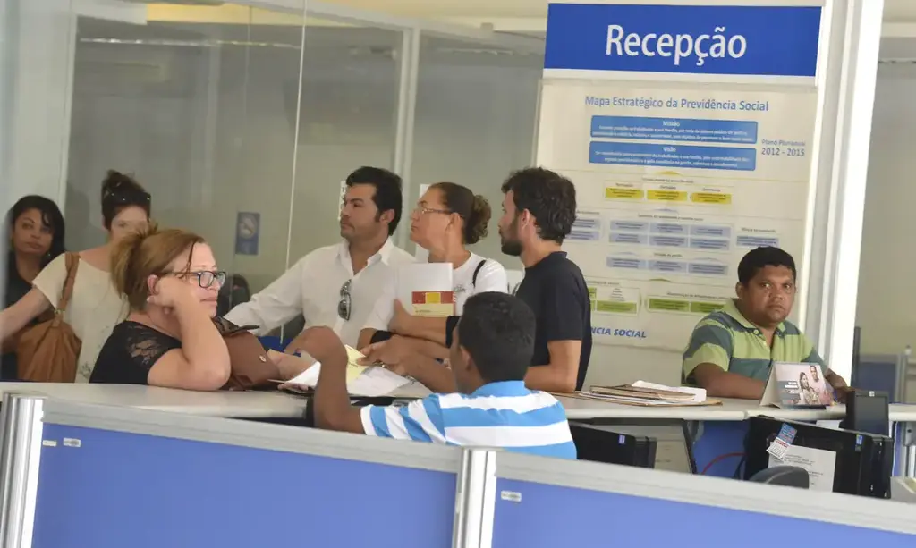 Aprovados em concurso de perito médico federal devem escolher lotação