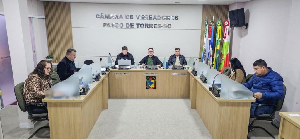 CÂMARA DE PASSO DE TORRES APROVA PROJETOS QUE AUTORIZAM O MUNICÍPIO  A RECEBER ÁREAS DE TERRA EM DOAÇÃO