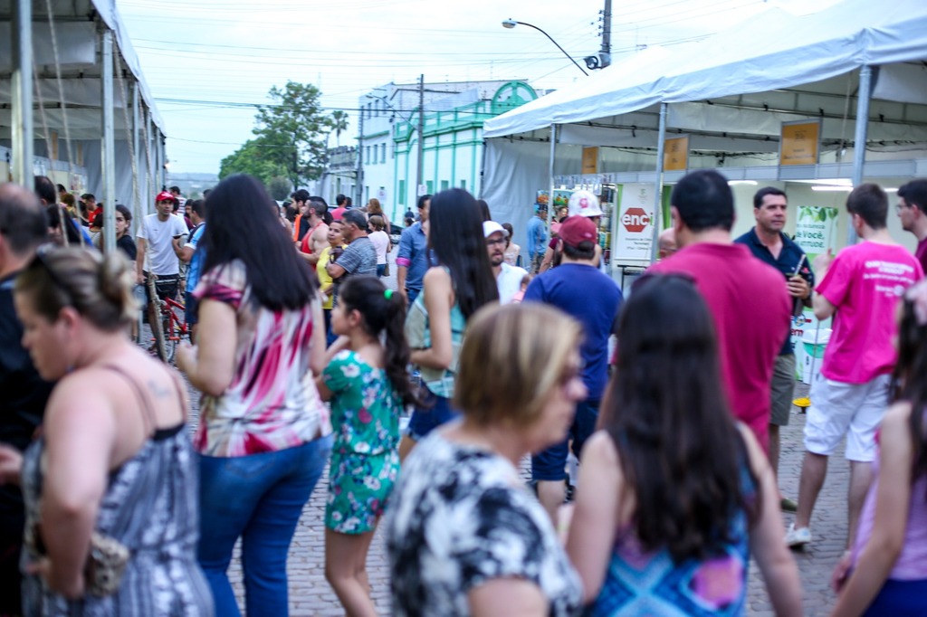 Bagé abre inscrições para participação popular na 27ª Feira do Livro