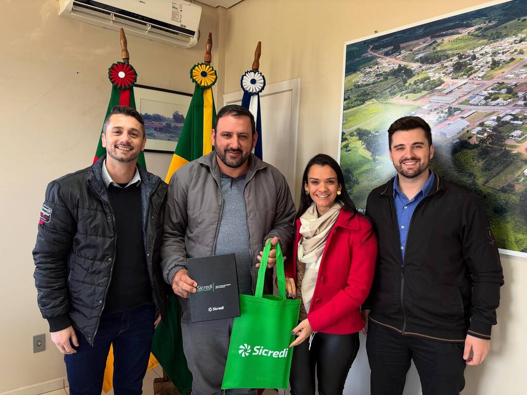 Reunião sobre o Sicredi Coopera Mais Empresarial em Pinhal da Serra