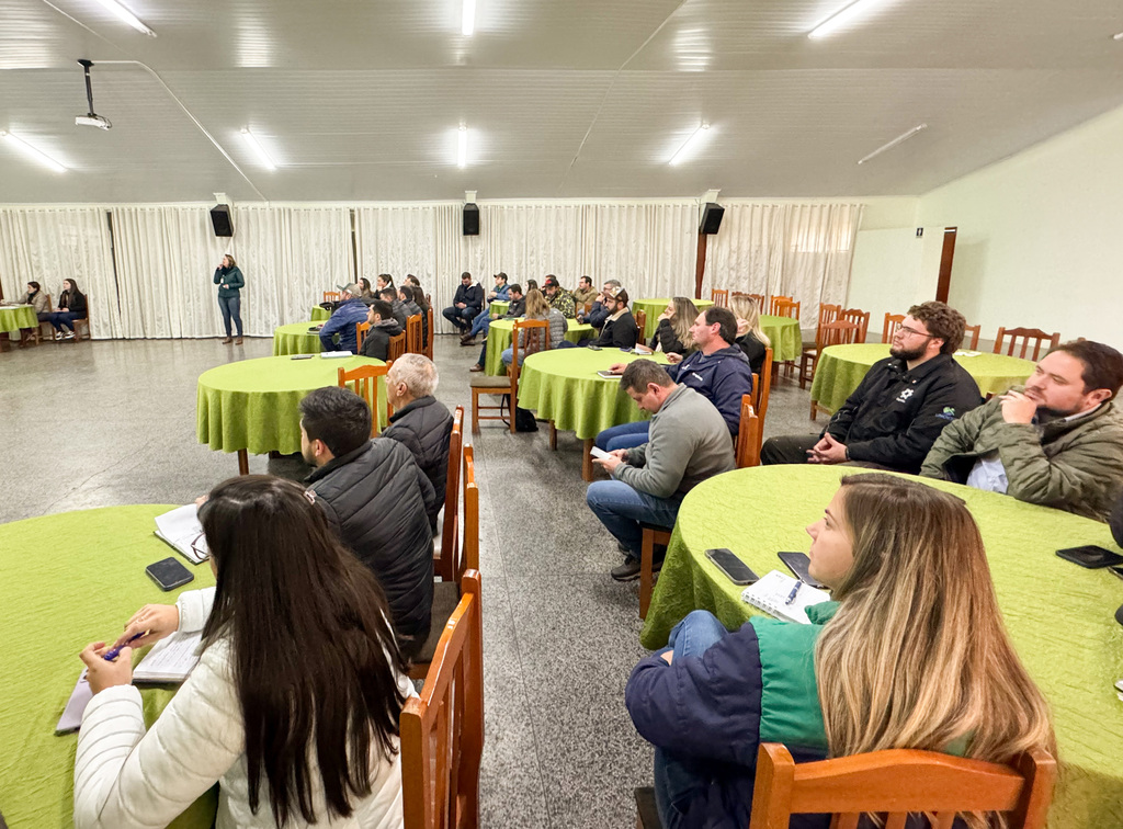 Copercampos realiza reuniões com expositores para o Show Tecnológico 2026