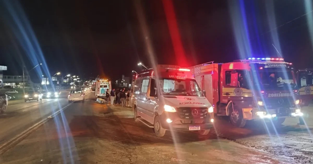 Três veículos se envolvem em grave colisão em Rio do Sul