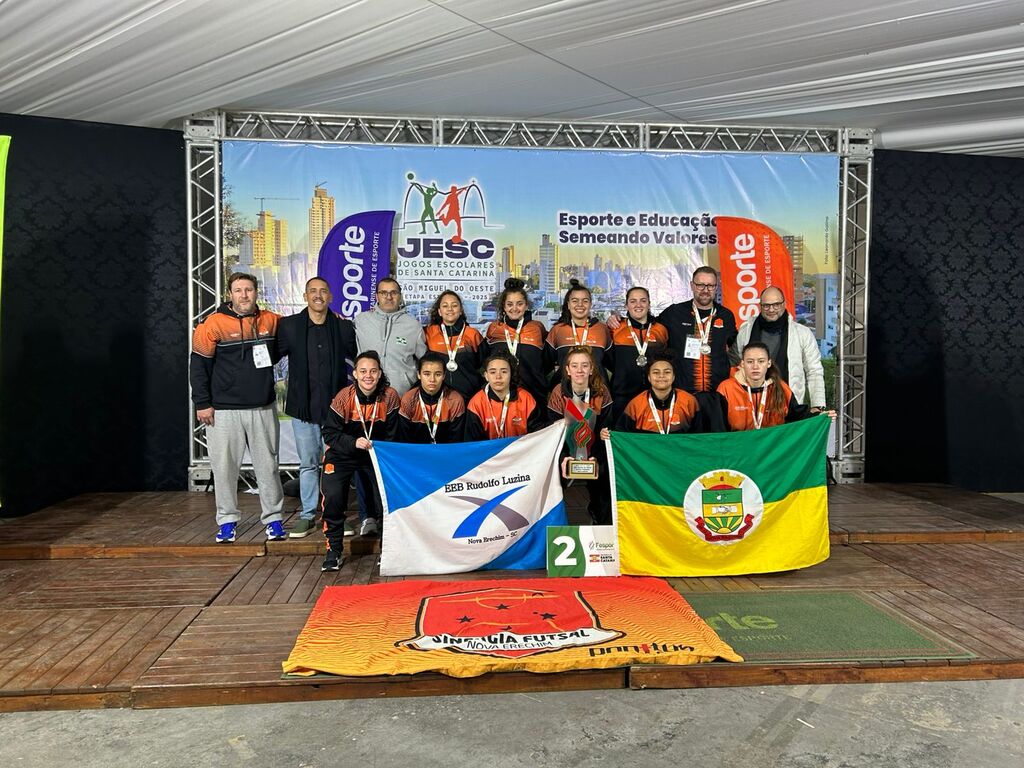 Sinergia/Nova Erechim é vice-campeã estadual no futsal feminino Sub-17 dos Jesc