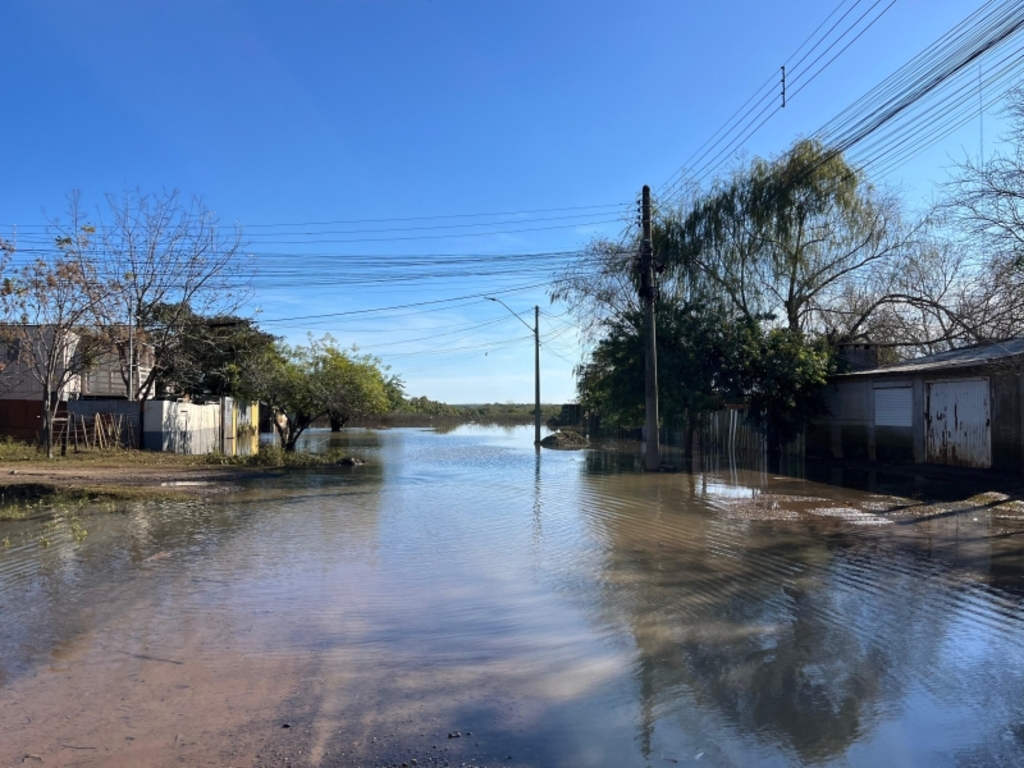 Nível do Rio Uruguai volta a crescer em Uruguaiana