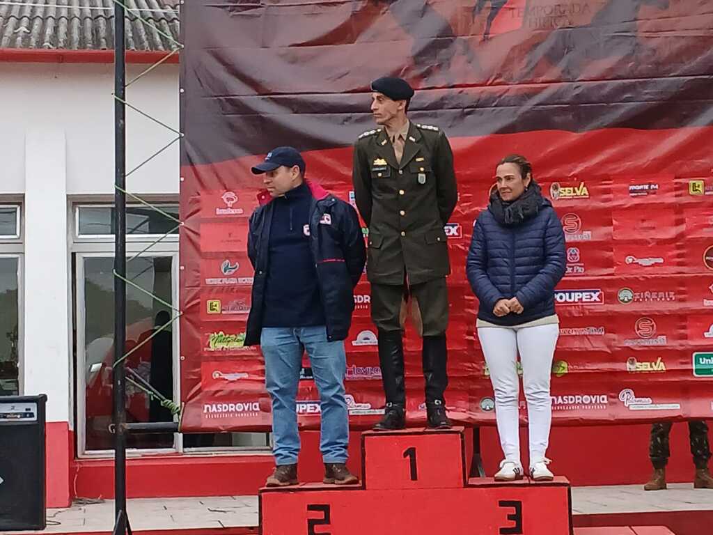 Hipica Triumph se destaca em competição em Livramento