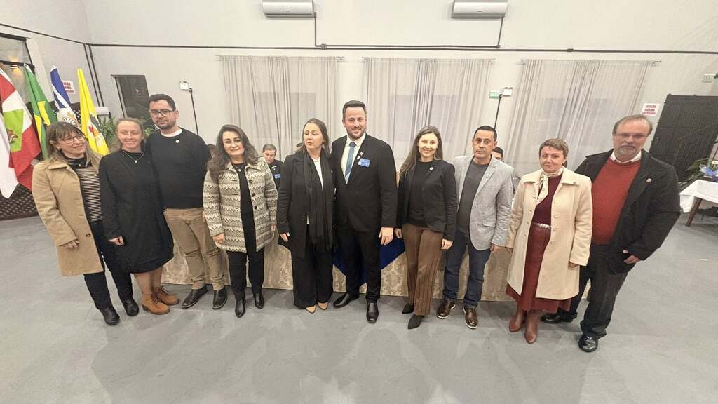 Rotary Capinzal-Ouro empossa Reonaldo Calgarotto e nova diretoria para 2025/2026