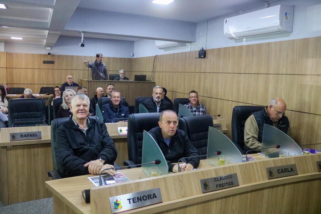 APROVADO NA CÂMARA DE TORRES PROJETO QUE DISPÕE SOBRE  A COMERCIALIZAÇÃO DE ARTESANATO EM EVENTOS