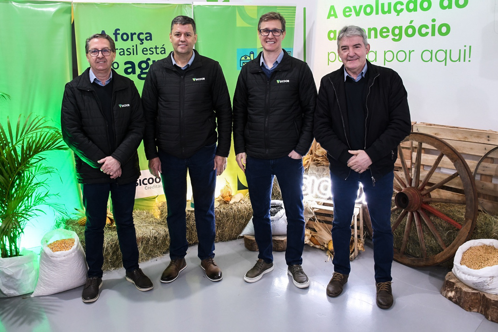 Sicoob Creditaipu inicia Plano Safra 2025/2026 e reforça parceria com o agro